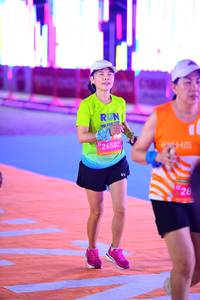 BIB: 26502
                            <button type="button" onclick="openModal(23075447)" class="btn btn-primary btn-sm float-right btn-popup" data-toggle="modal" data-target=".modal-high-quality">
                        <i class="fas fa-shopping-cart"></i> Add to Cart
                    </button>
                                            <button type="button" onclick="isThisMe(23075447, true)" class="btn btn-success btn-sm float-right btn-popup btn-isme hidden" data-toggle="tooltip" data-placement="bottom" title="นี่คือรูปของคุณใช่ไหม คลิกที่นี่เพื่อเอาเข้าอัลบั้ม">
                        <i class="fas fa-plus"></i> Add to album
                    </button>
                    <button type="button" onclick="isThisMe(23075447, false)" class="btn btn-warning btn-sm float-right btn-popup btn-isnotme hidden">
                        <i class="fas fa-ban"></i> Remove from album
                    </button>